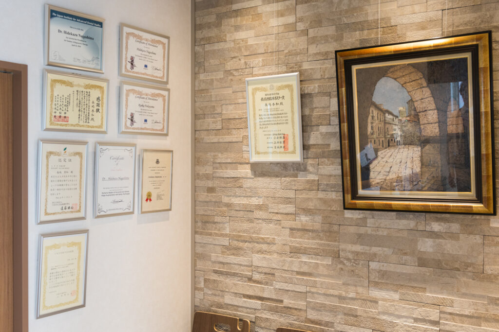 日本歯周病学会「専門医」による、歯を残すための精密診断